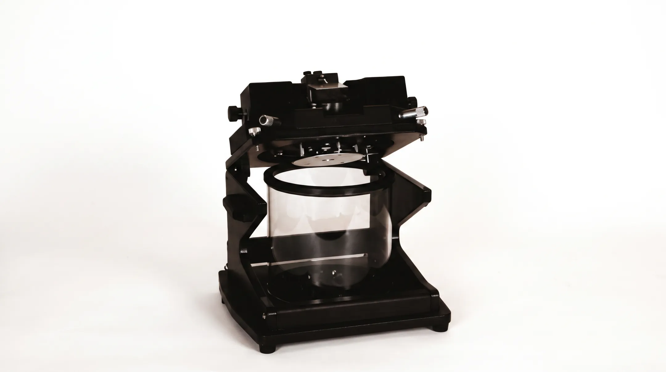 Pendulum Multipurpose Scanner liquid cell setup for electrochemical AFM imaging