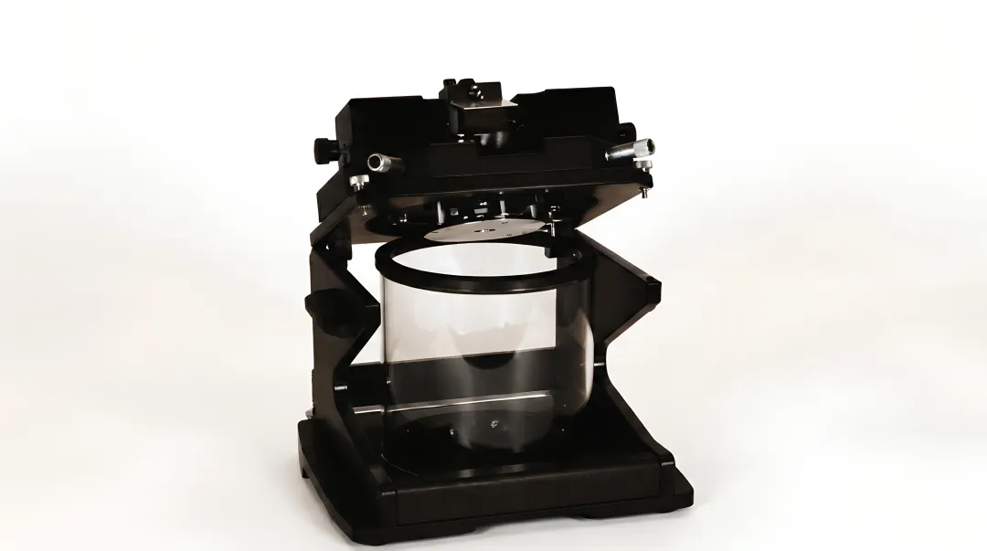 5500 ILM PicoPlus BioAFM system with temperature-controlled liquid stage