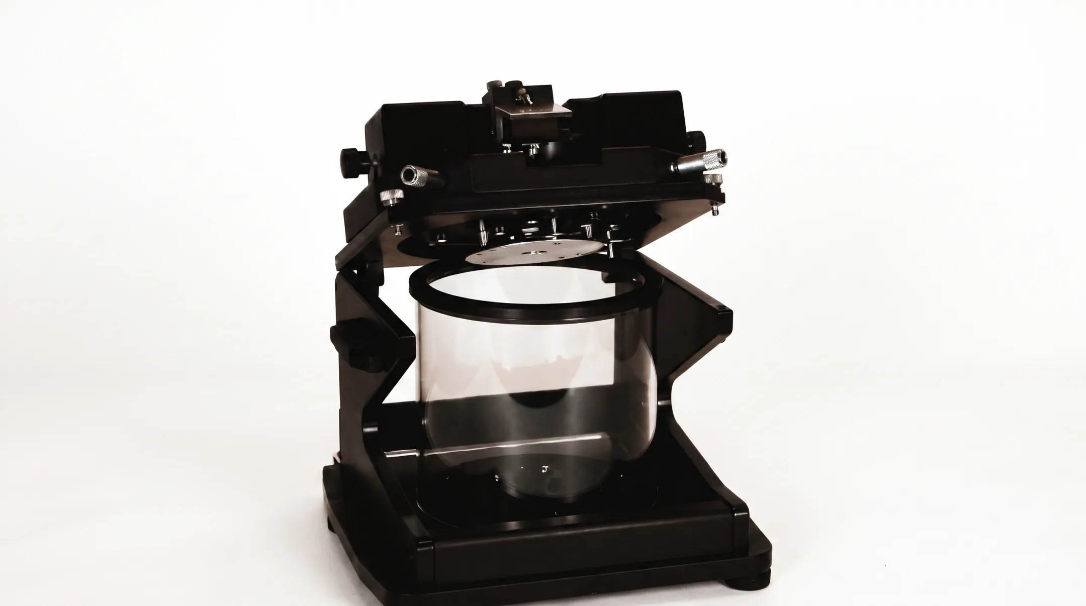 5420 PicoAFM instrument for electrochemistry and battery-interface research