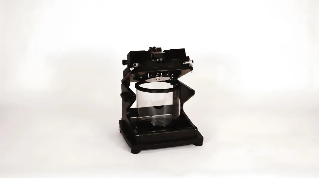Molecular Imaging 5500 PicoPlus AFM platform in laboratory setting