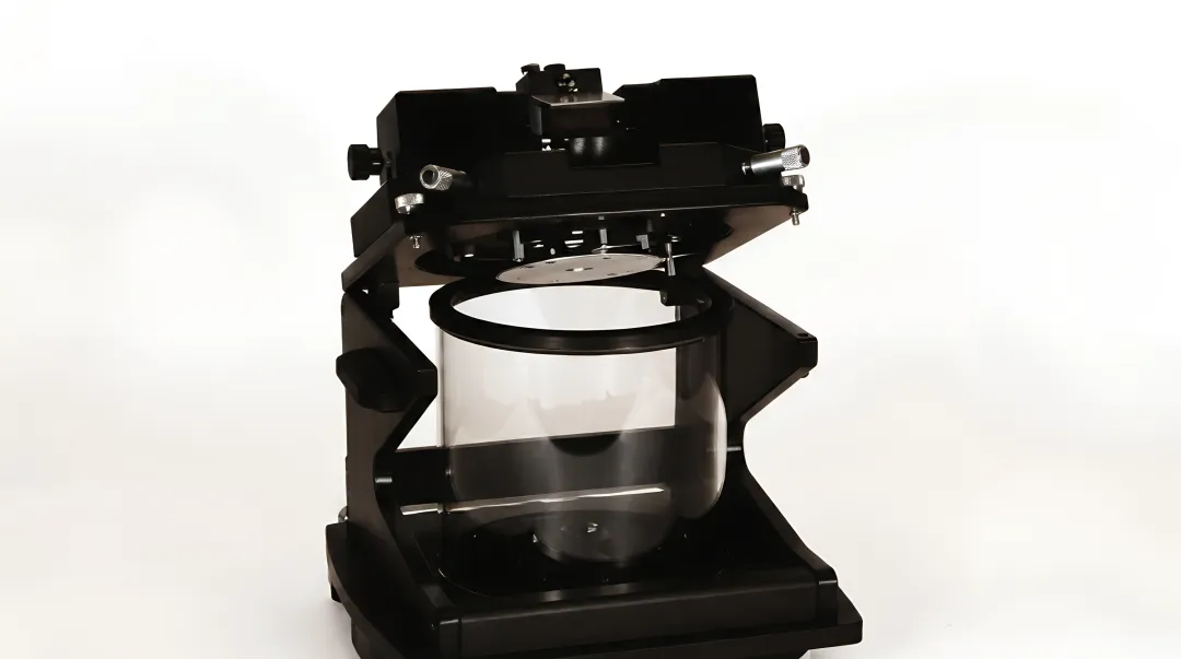 Modular AFM/STM system with temperature-controlled stage and accessories