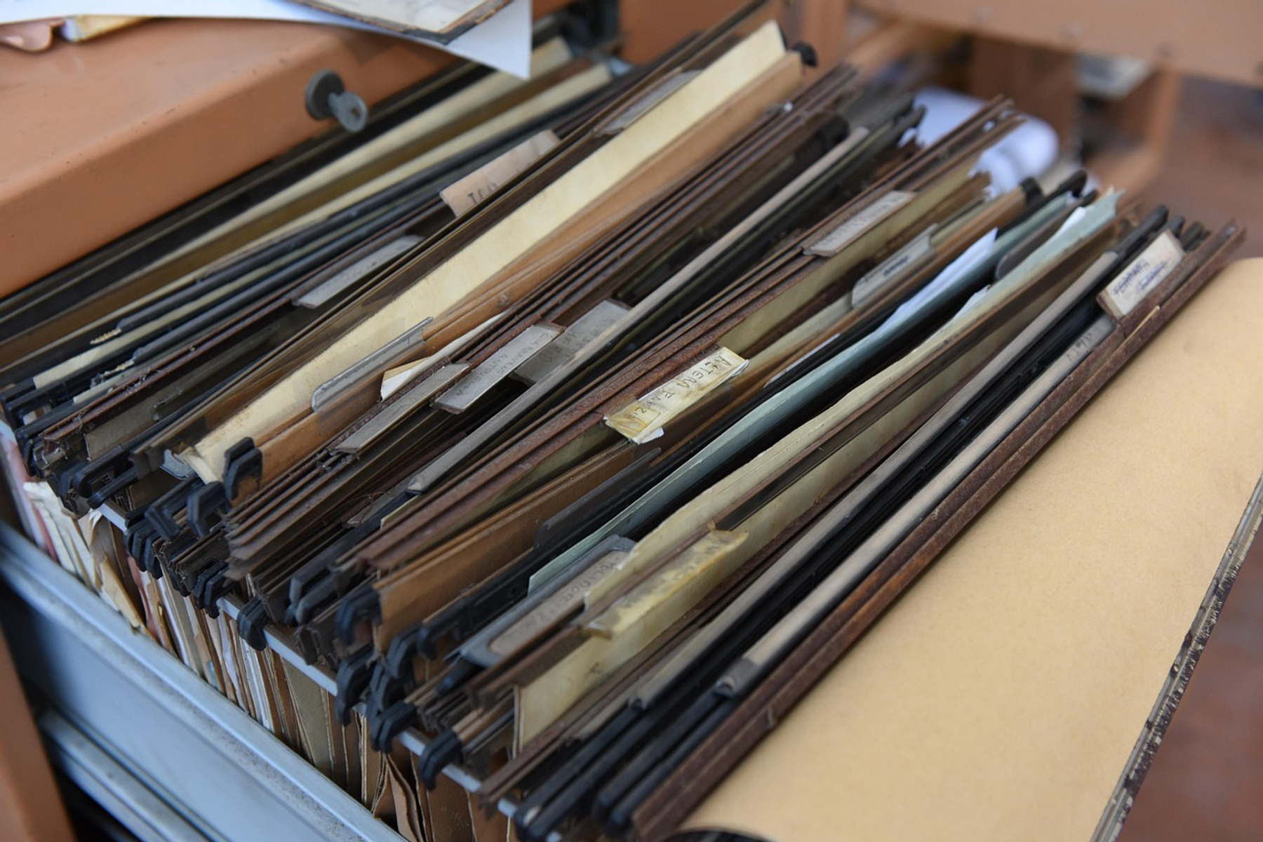 Expansion Gusset Folders