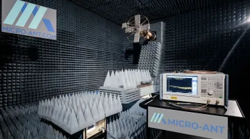 Micro-Ant near-field anechoic chamber testing circular polarization antenna performance