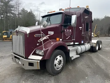 Sleeper Semi Trucks