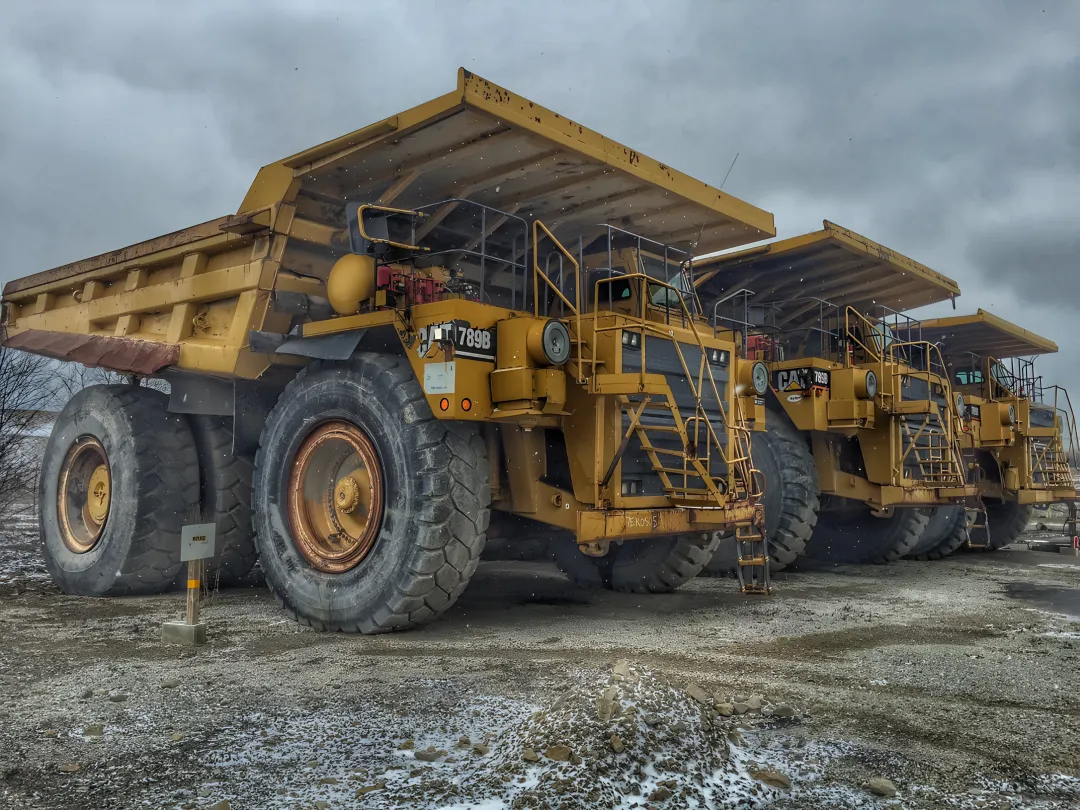 Construction & Earthmoving