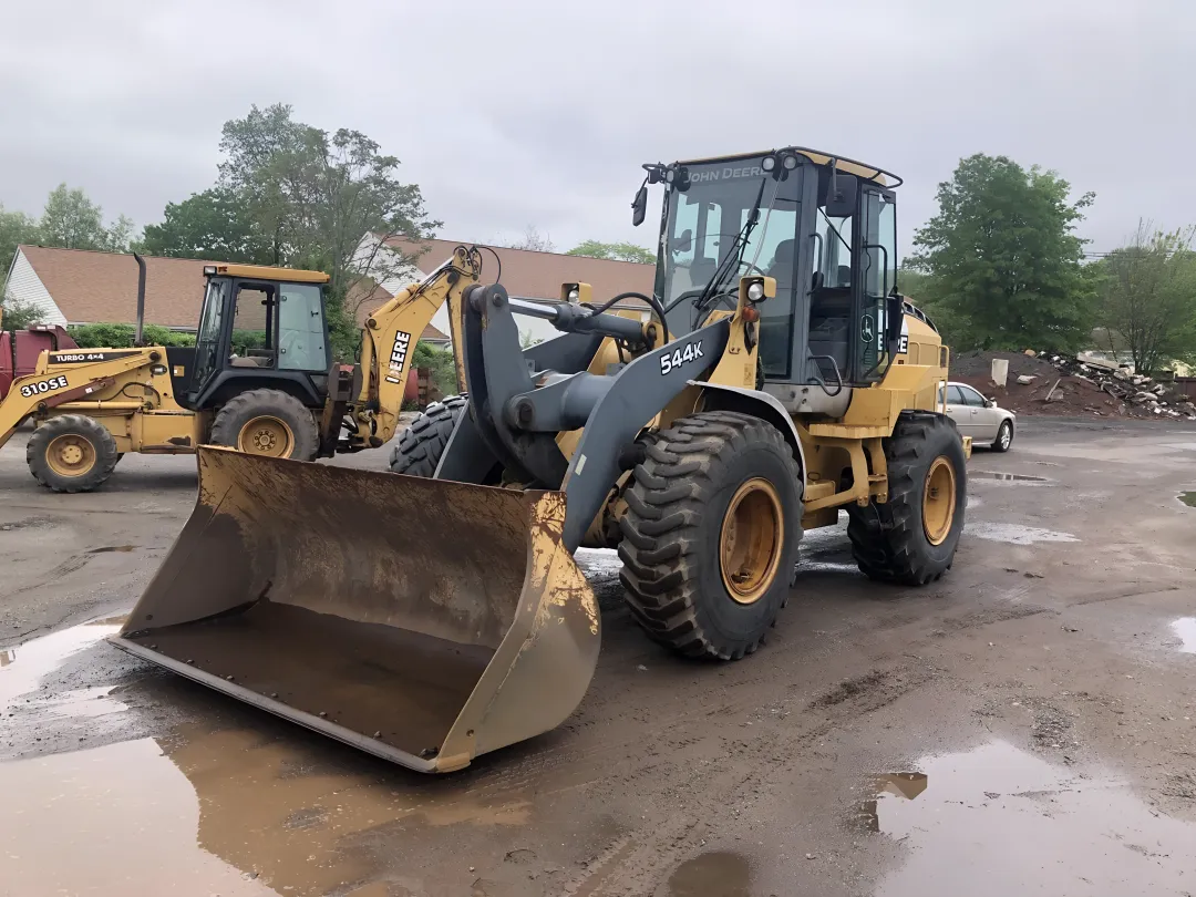 Construction & Earthmoving