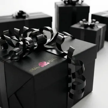 Gift Wrapping & Retail Packaging