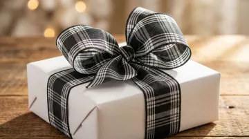 Gift Wrapping & Packaging