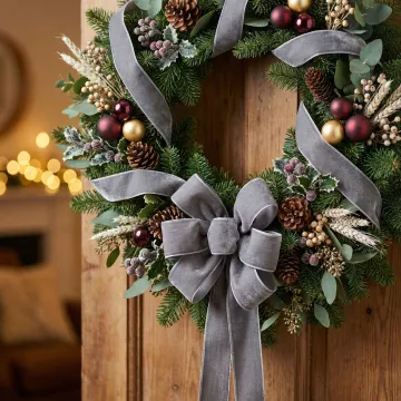 Seasonal & Holiday Décor