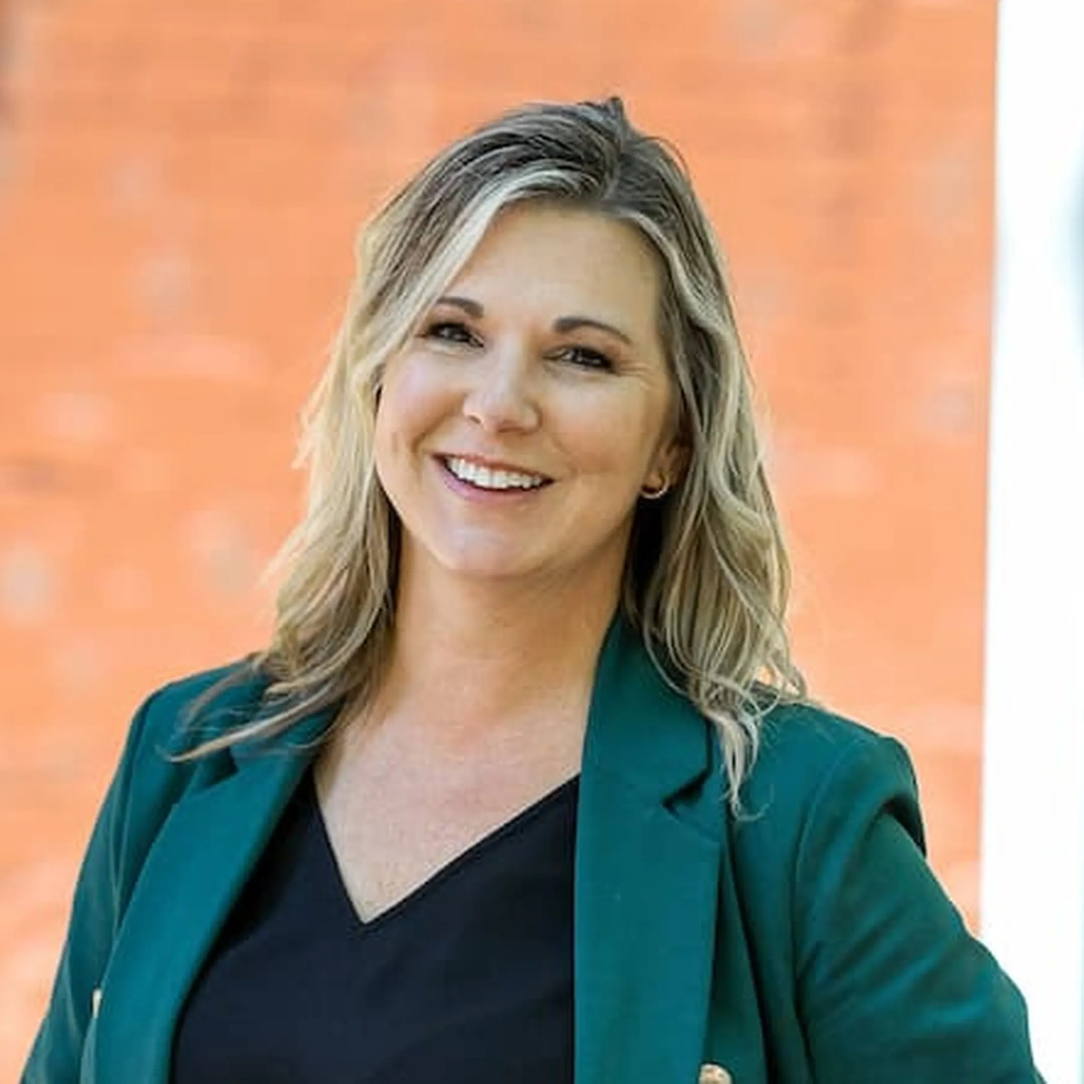 Portrait of Lauren Hand, Licensed Agent at Muneris Benefits