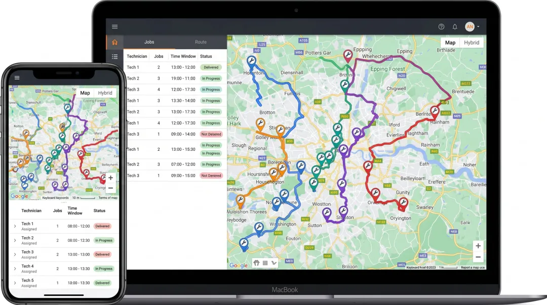 Field service route optimization software dashboard showing multi-technician dispatch map and scheduling