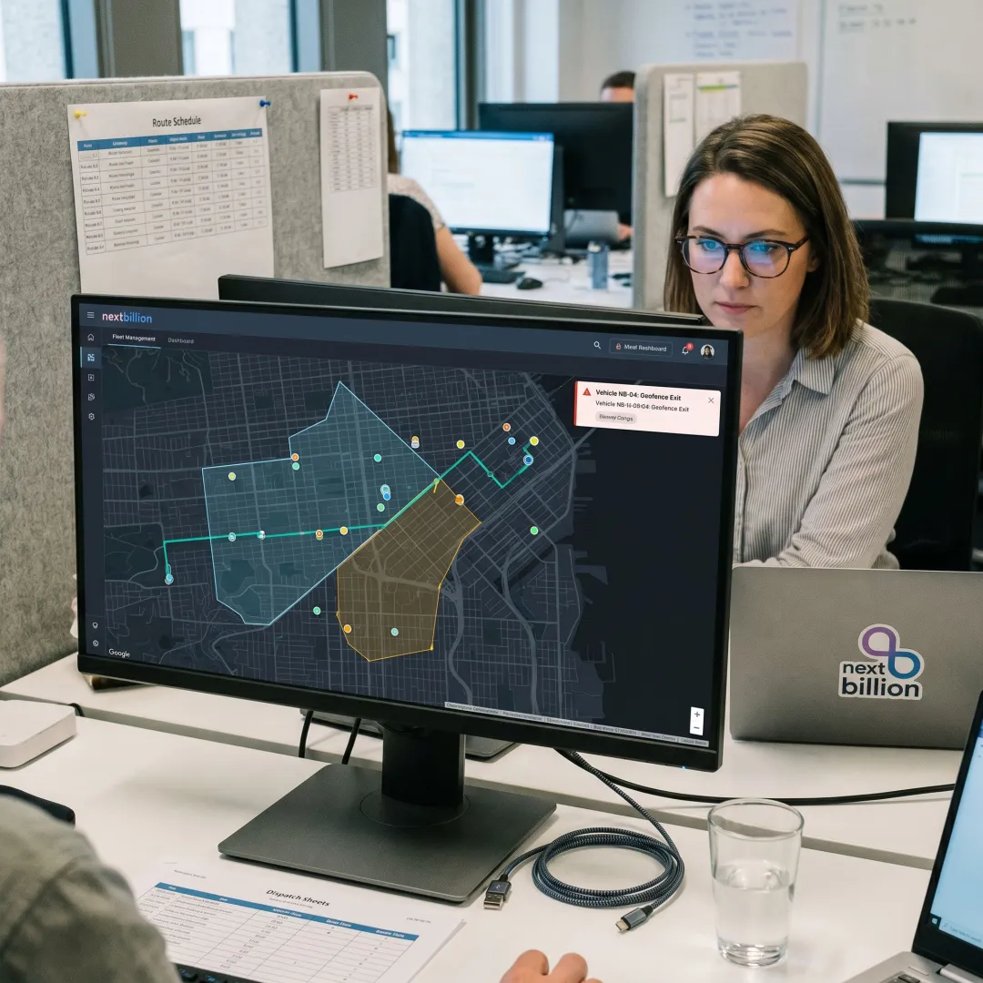 Fleet tracking dashboard with live vehicle locations