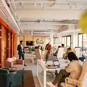 Team touring flexible office space