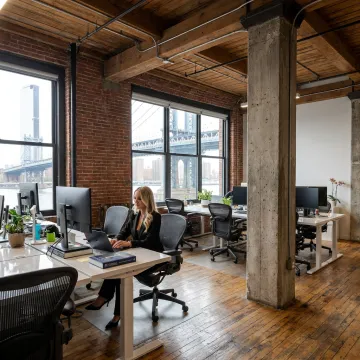 Modern office space for lease in DUMBO Brooklyn