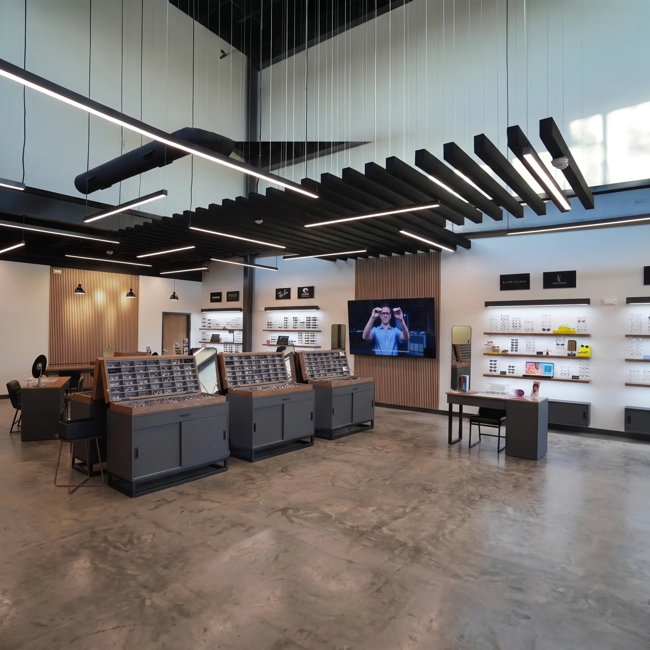 Digital Signage Displays for Retail Stores