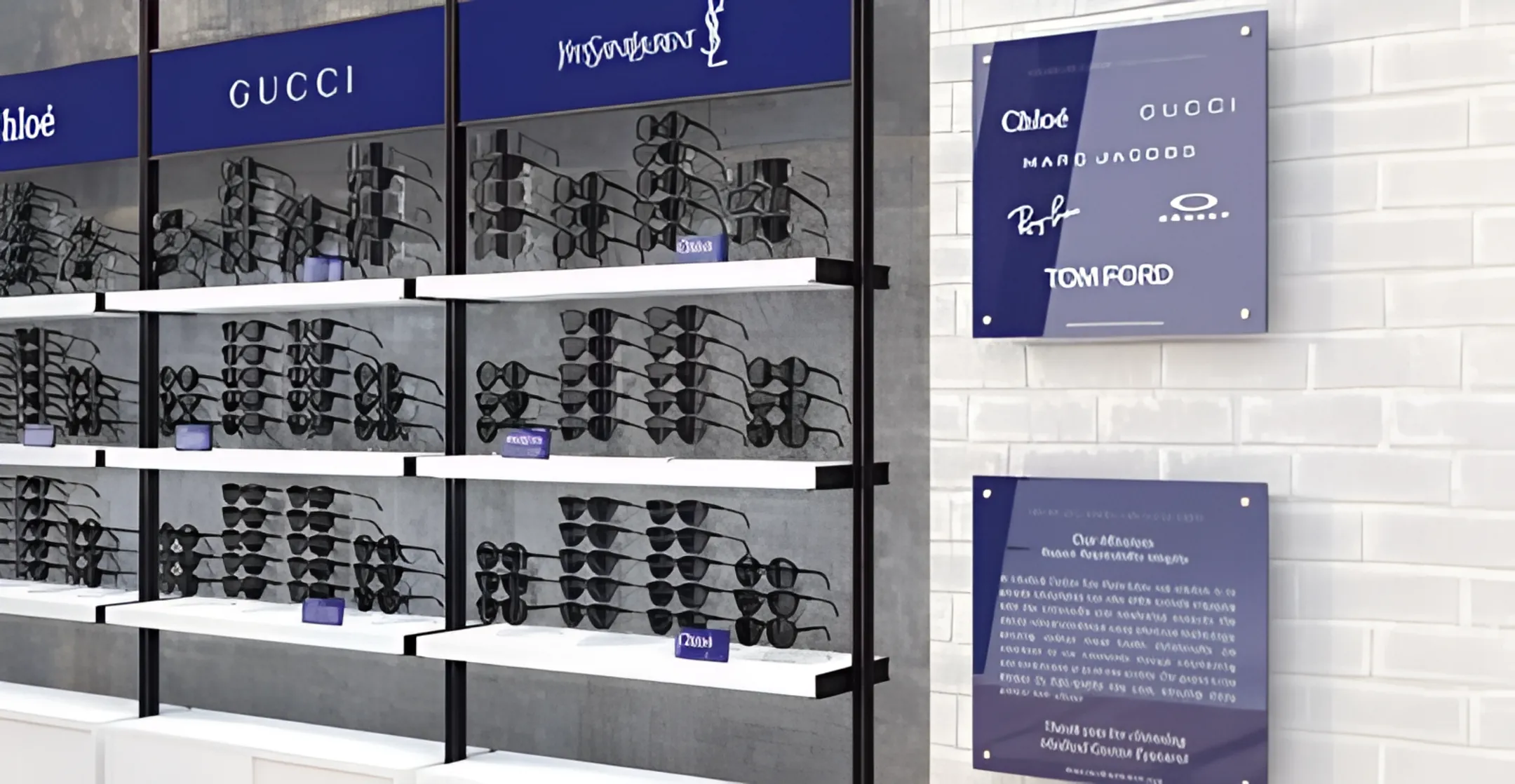 Eyewear retailer countertop display