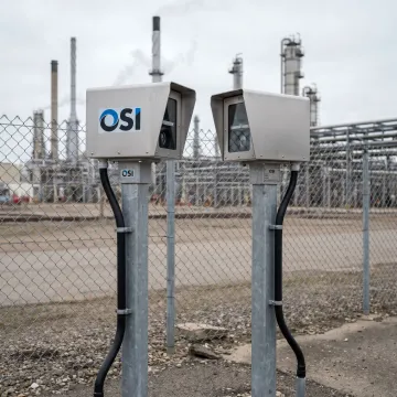 Industrial Fenceline & Refineries