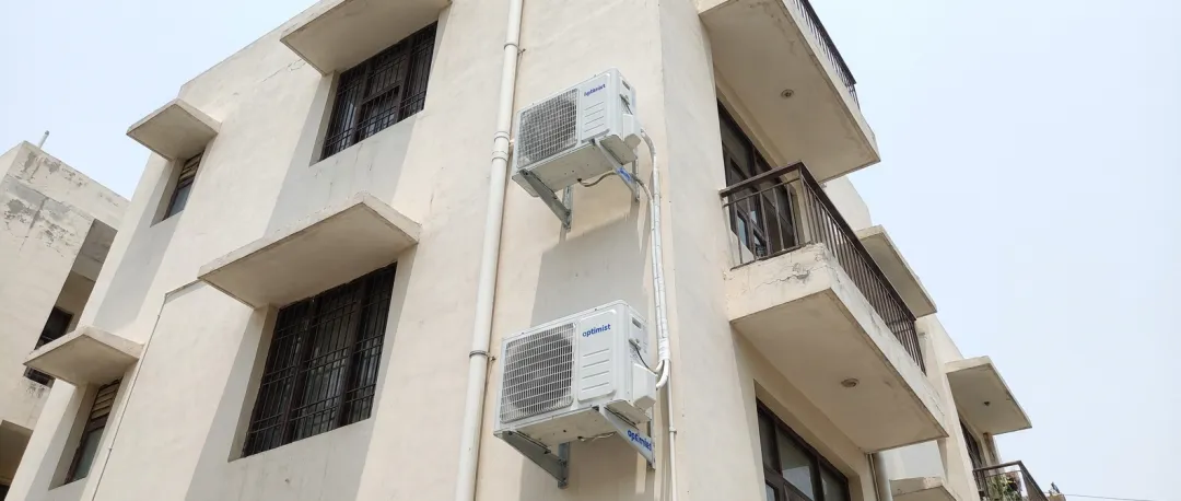 Hot Climate Urban Dwellings