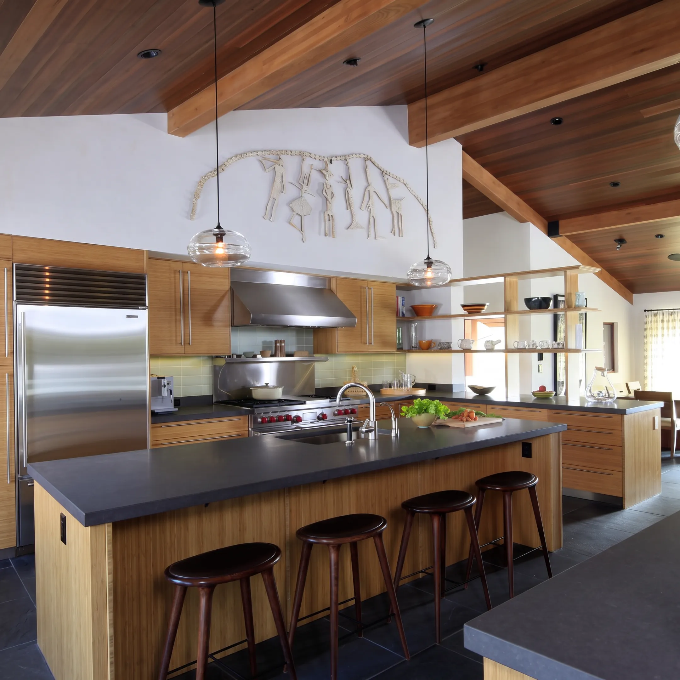 Elegant custom kitchen renovation in a Los Angeles residence