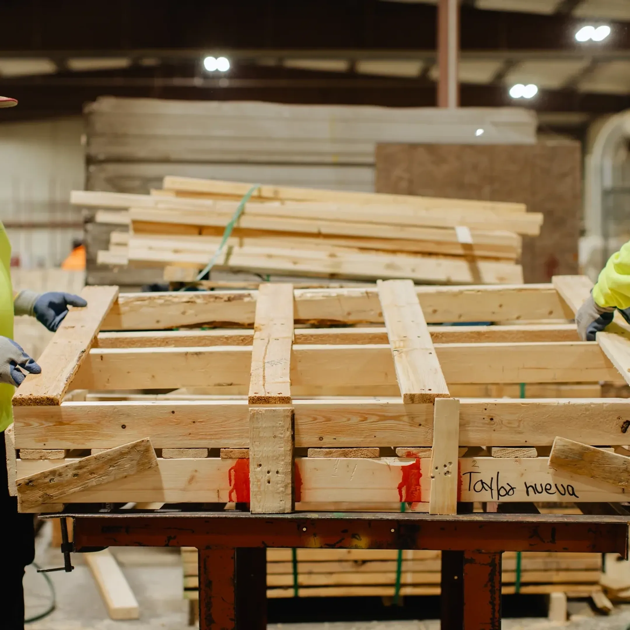 Specialized Crates Services