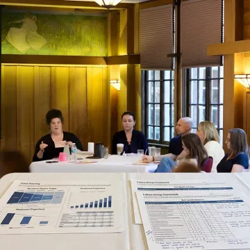 HR advisor facilitating a leadership strategy session