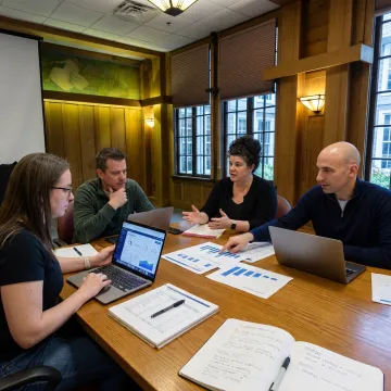 HR leaders collaborating on workforce strategy