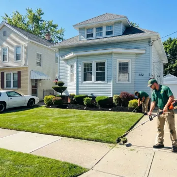 Landscaping and lawn care service in Amherst, NY