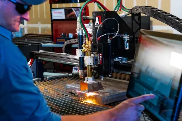 Trucking & Trailer Manufacturing