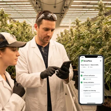Cultivation team following SOP workflow on mobile devices