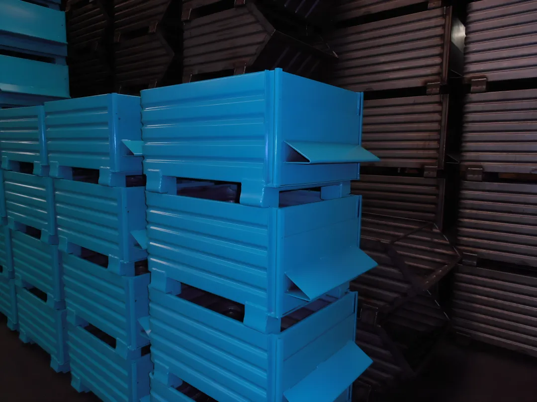 Flowmatic® Gravity-Feed Steel Container