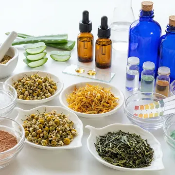 Natural plant-based ingredients for toxin-free vaginal gel formulation