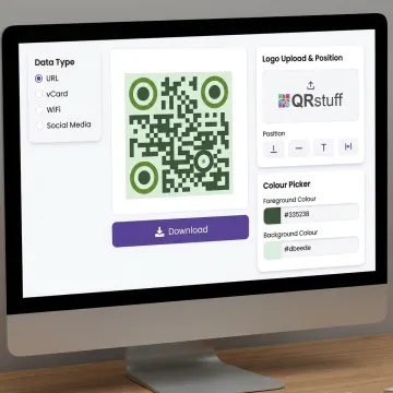 QR code creation dashboard with customization options