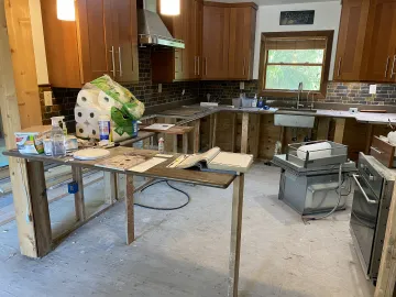 Solid Oak Kitchen Cabinets — In Stock & Free Shipping