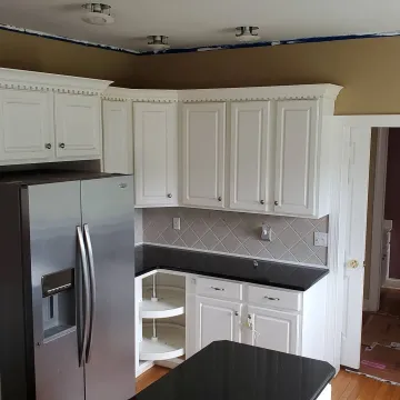 Custom Kitchen Cabinet Design & Remodeling Services