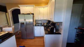 Custom Kitchen Cabinetry Services