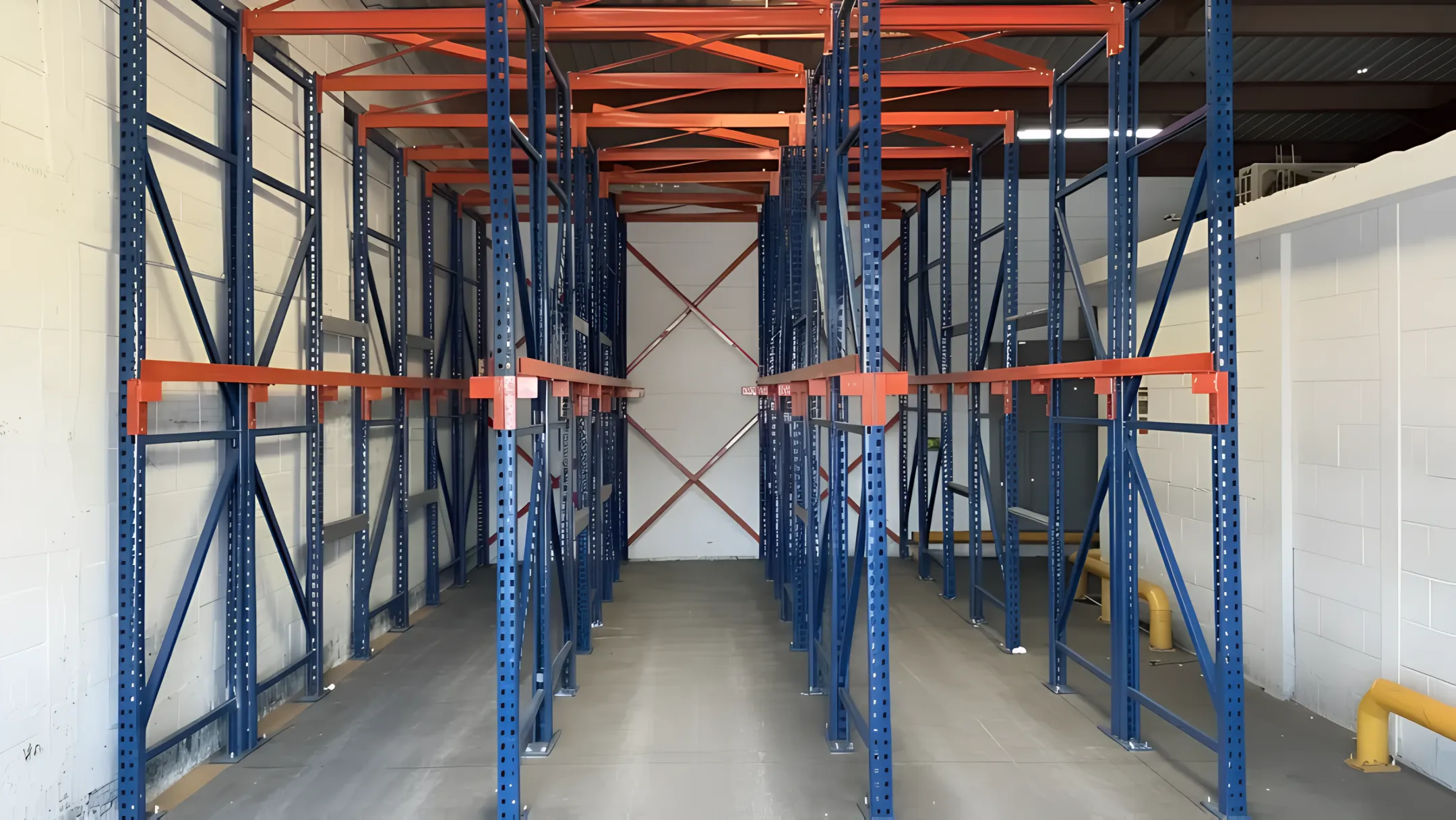 Drive-In & Drive-Thru Racking