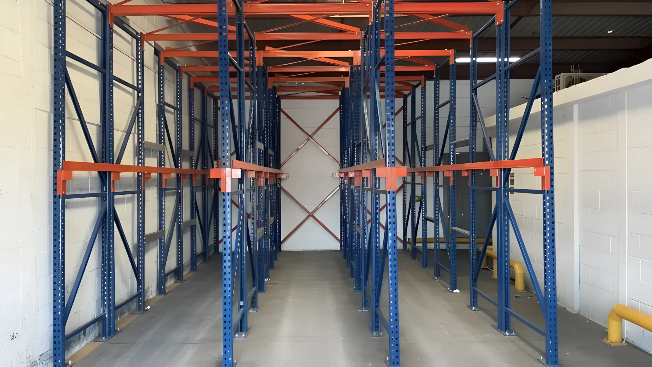 Industrial Pallet Racking for Warehouses