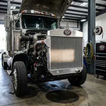 Commercial Trucking & Fleet