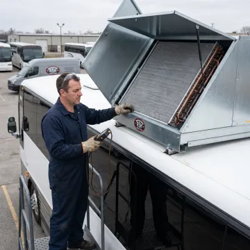 Motorcoach & Bus Fleets