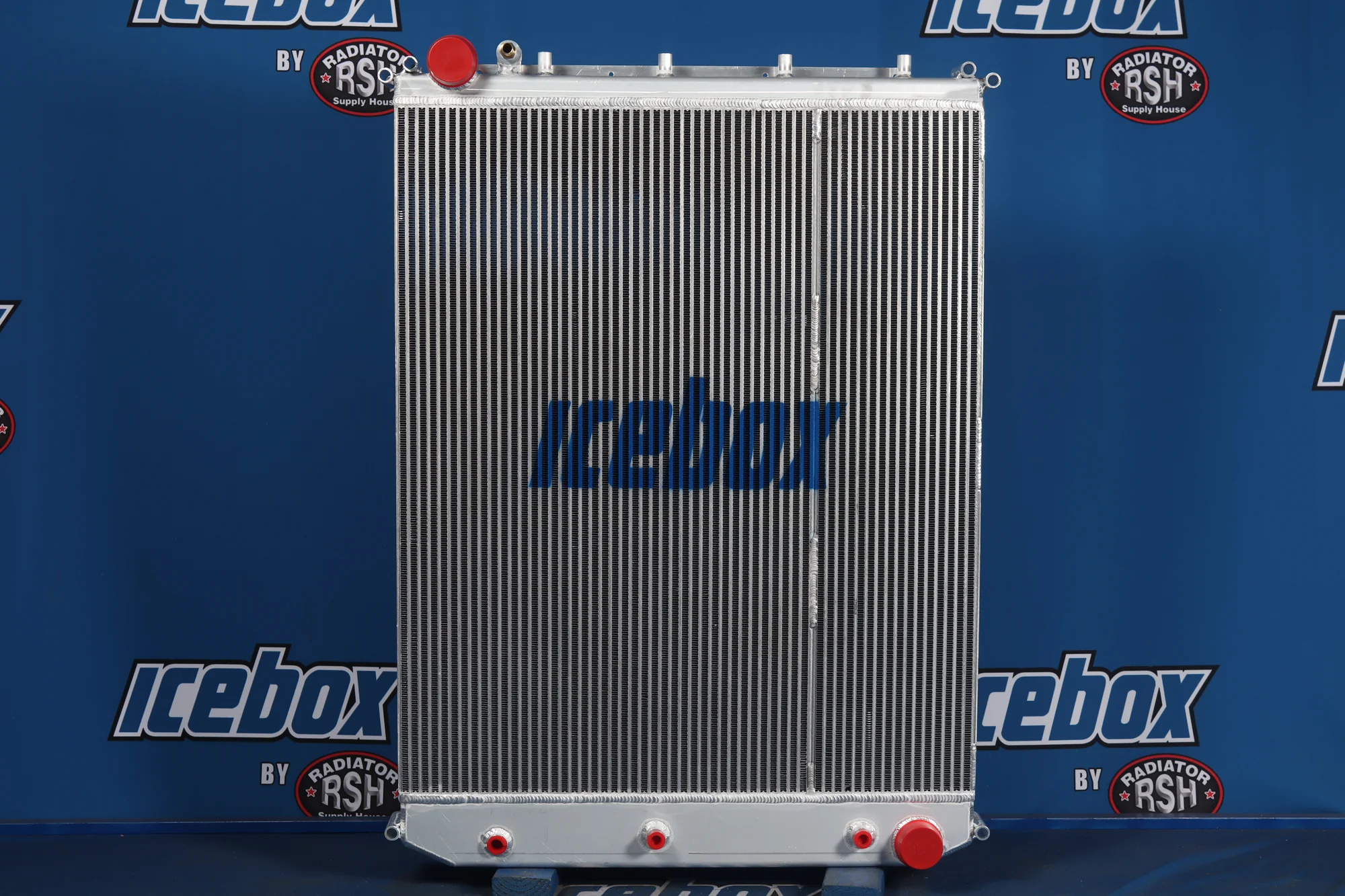 Volvo VNL Truck Radiators