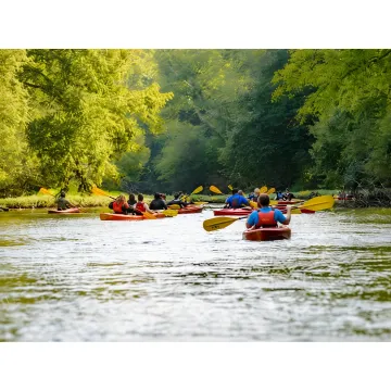Guests planning a canoe day in Hocking Hills