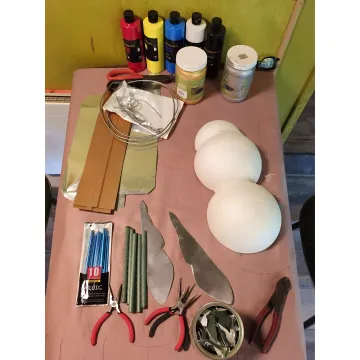 Couple preparing paints for a creative workshop