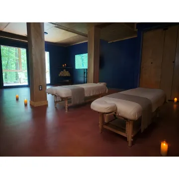 Couples Massage for Wellness & Relaxation