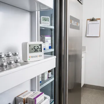 Hospitals & Healthcare Facilities