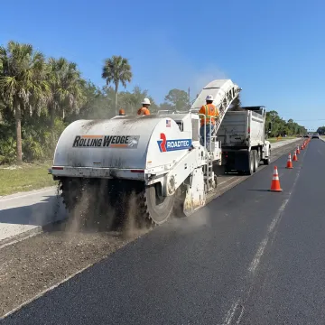 Asphalt milling equipment working on Florida roadway