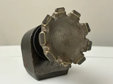 Rolling Wedge Milling Tools mounted to the Rolling Wedge Milling Drum