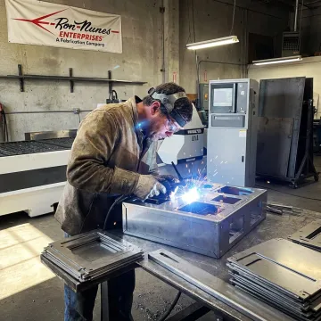 Precision welding and metal fabrication shop