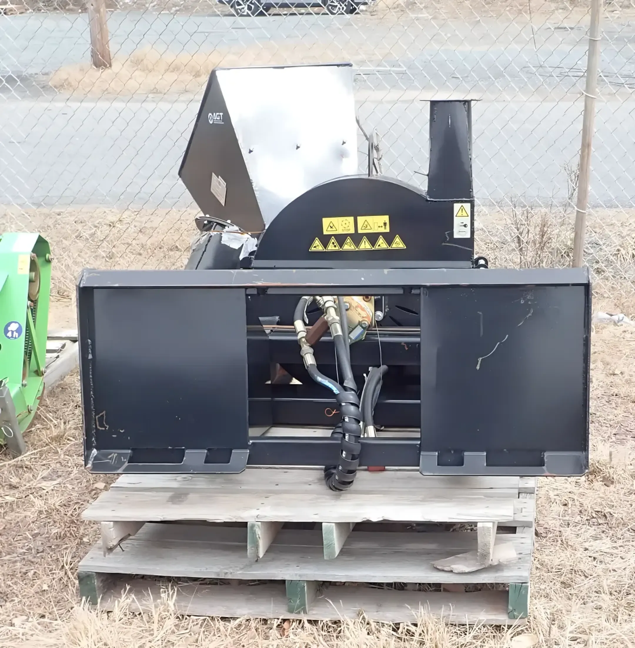 Skid Steer Attachments | Skid Steer Attachments for Rent