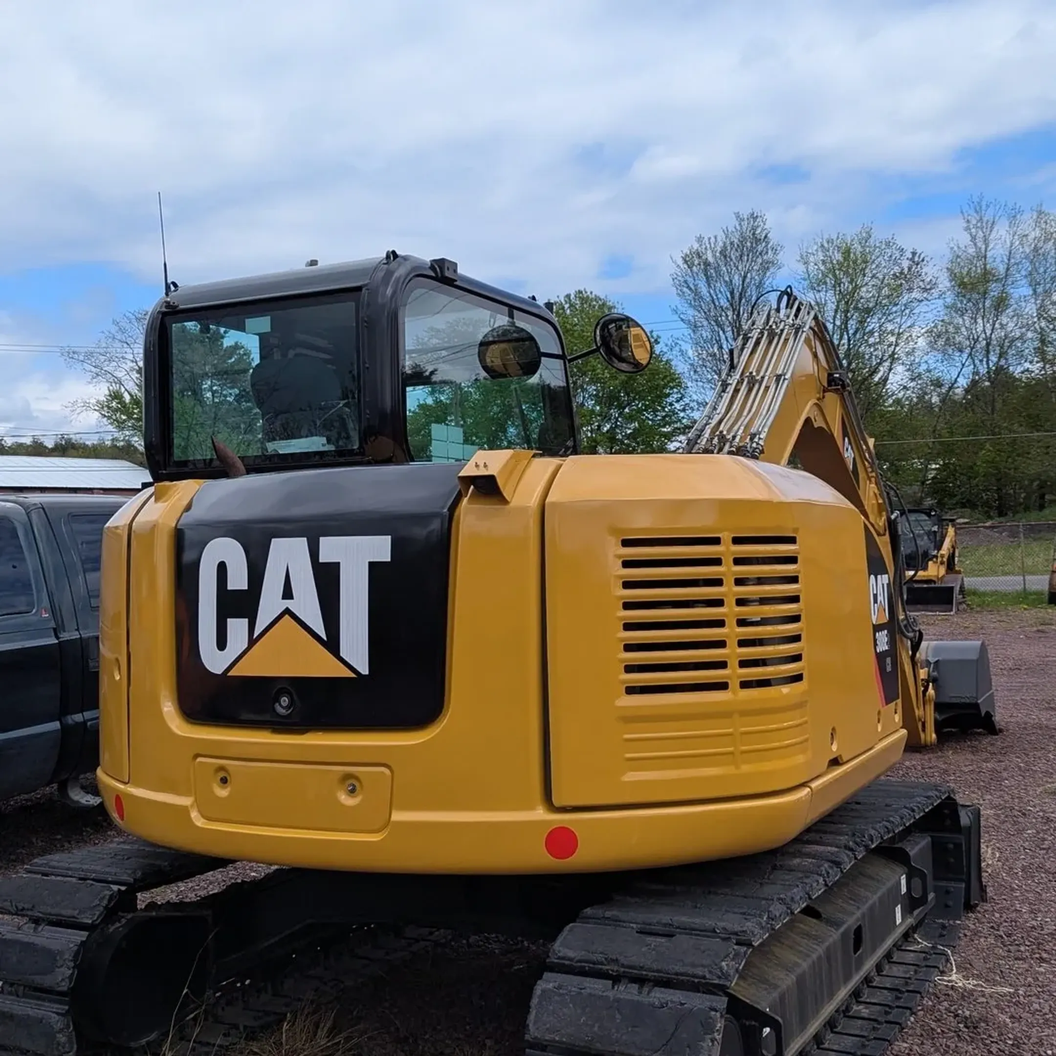 Well-maintained earthmoving machine working on foundation earthmoving in Sullivan County