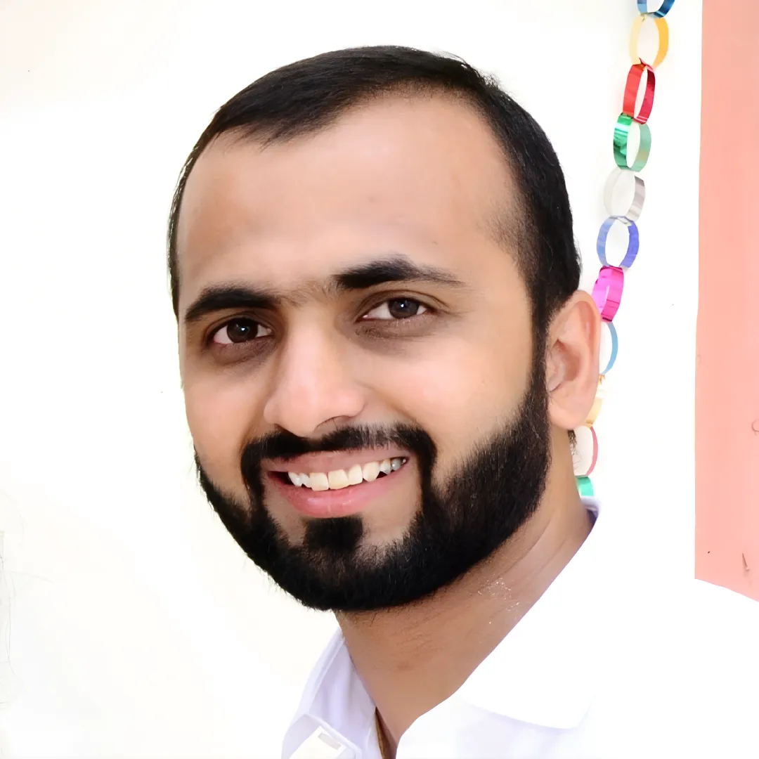 Portrait of Rushabh Gandhi, Business Development Manager at Samyak Infotech